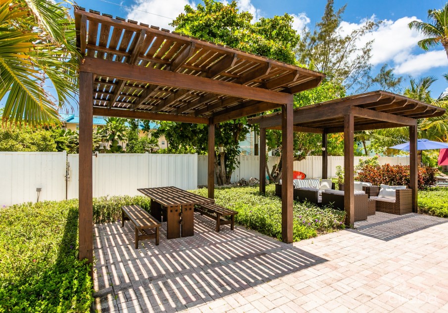 ISLAND PINE VILLAS - Image 26