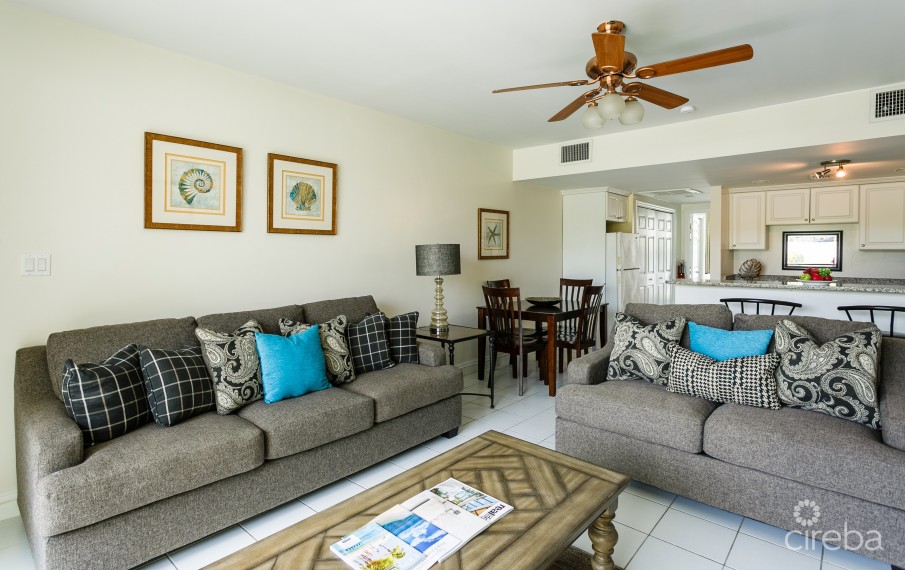 ISLAND PINE VILLAS - Image 1