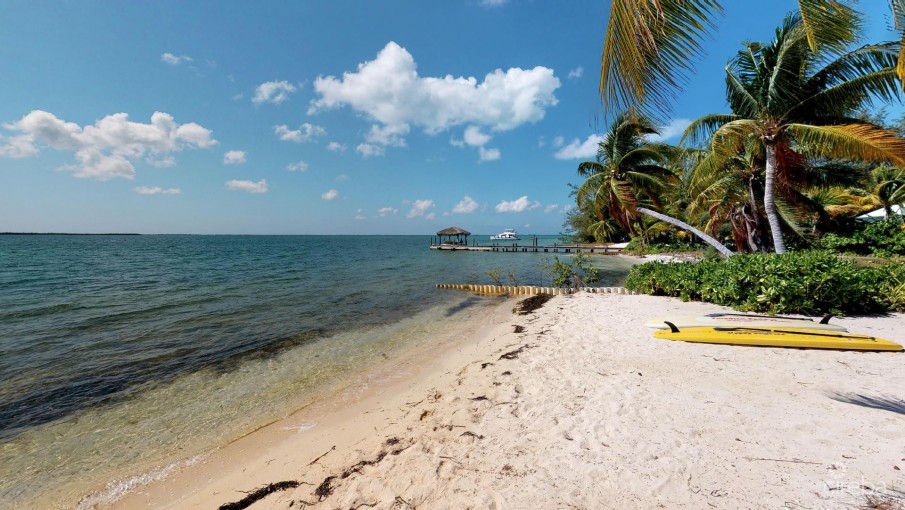 KEMPA KAI INCREDIBLE OCEANFRONT HOME WITH GUEST BUNGALOW - Image 20