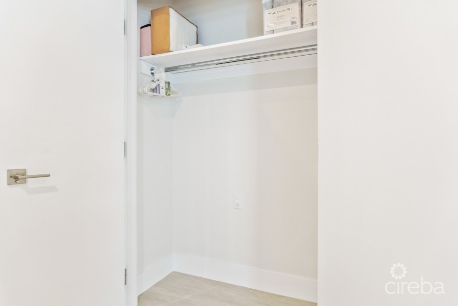 LIGHTHOUSE POINT RESIDENCES - UNIT 101 - Image 20