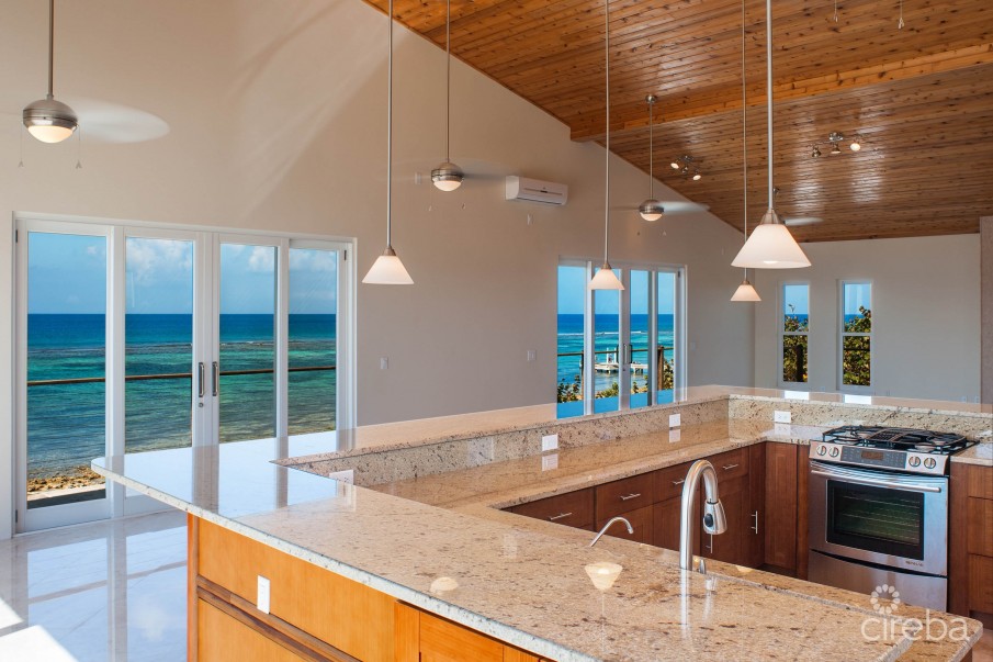 LITTLE CAYMAN BEACHFRONT HOME WITH 2 LOTS AND POOL - Image 3
