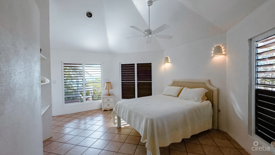 LITTLE CAYMAN LAND WITH BEACHFRONT COTTAGE - Image 7