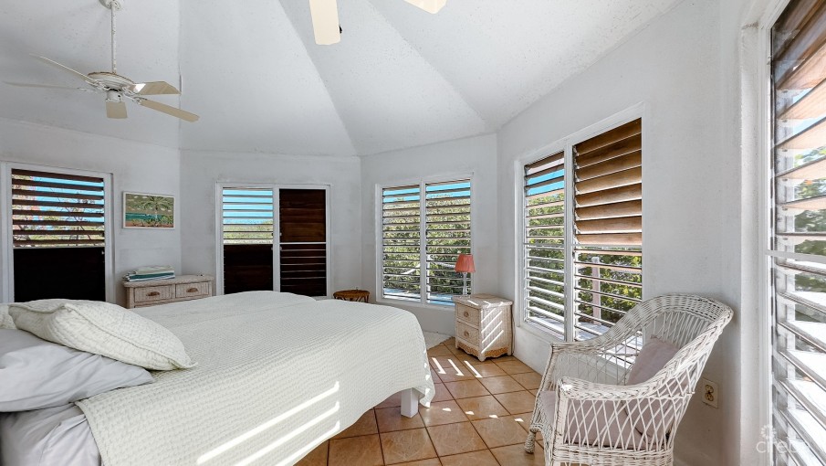 LITTLE CAYMAN LAND WITH BEACHFRONT COTTAGE - Image 1