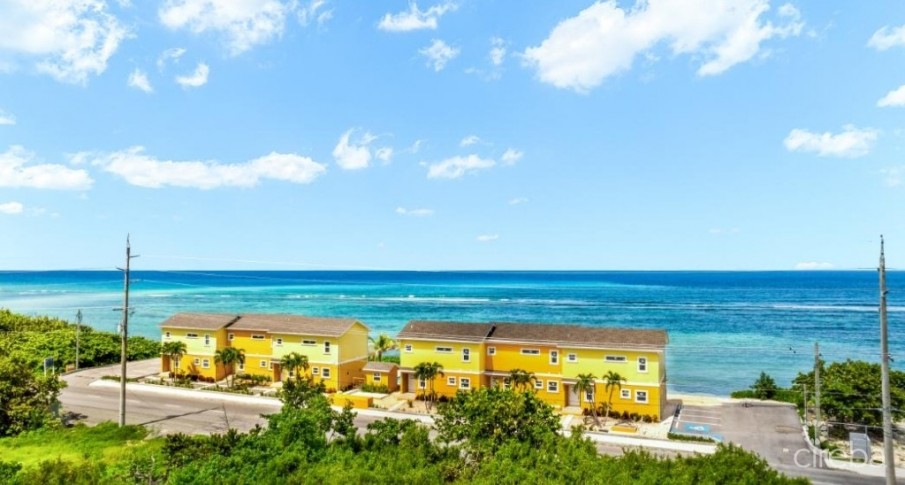 LONG POINTE VIEW VILLAS - Image 1