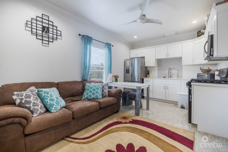 LOWER VALLEY DUPLEX - Image 14