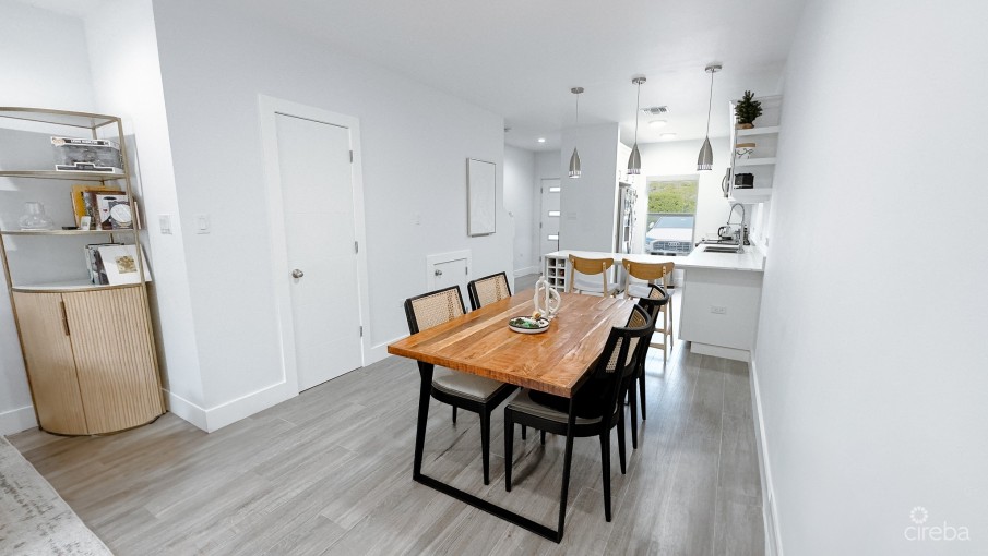 MANGO VILLAS TOWNHOME - WEST BAY - Image 7