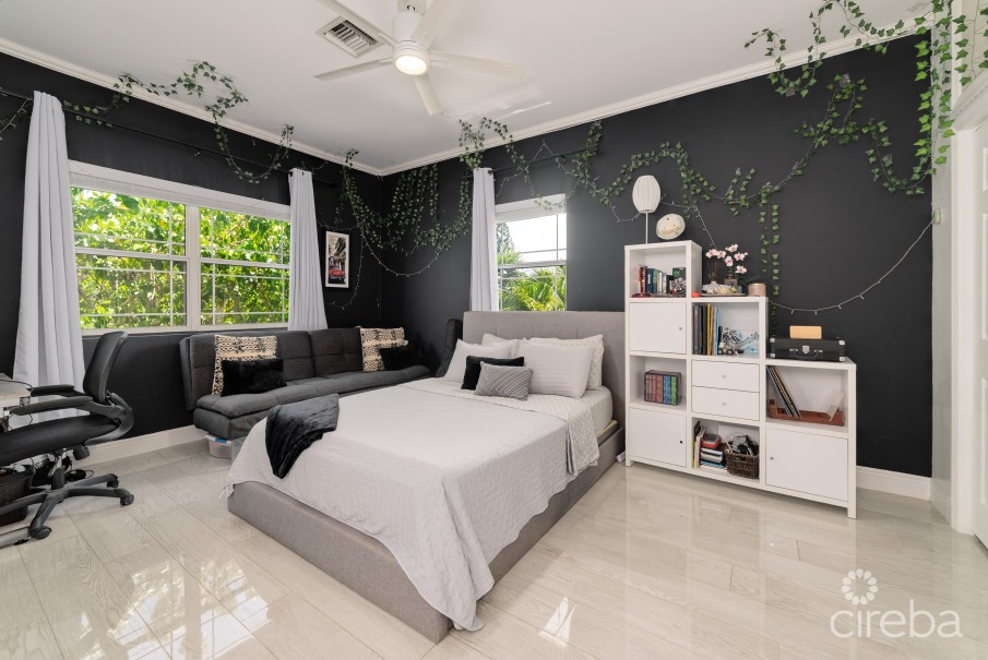 MELROSE LANDING CONDO - #14 - Image 9