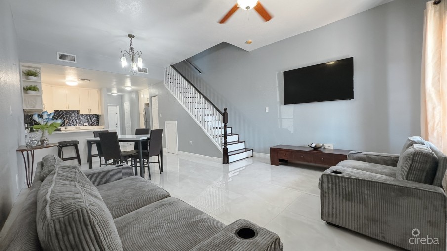 MIZPAH TOWNHOME WEST BAY - Image 5