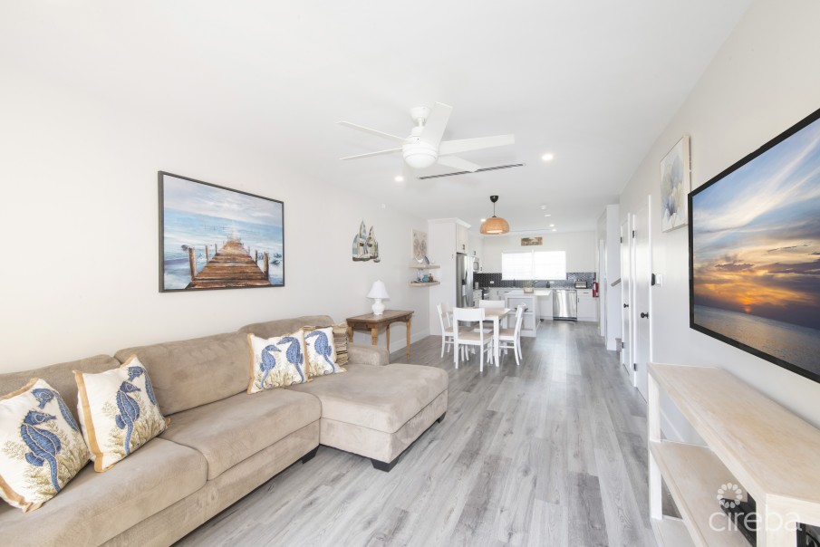 MODERN OCEAN CLUB RETREAT - 2 BED/2.5BATH - Image 3