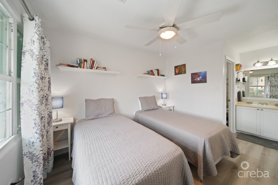 OCEAN CLUB CONDOMINIUM WITH OCEAN FRONT VIEW - Image 12