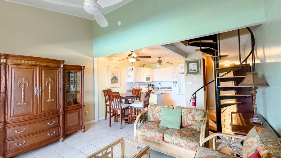 MOON BAY OCEANFRONT CONDO - Image 12