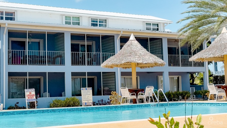 MOON BAY OCEANFRONT CONDO - Image 5