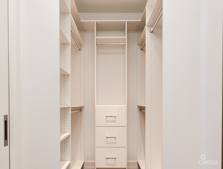 OLEA 433 PENTHOUSE - Image 4