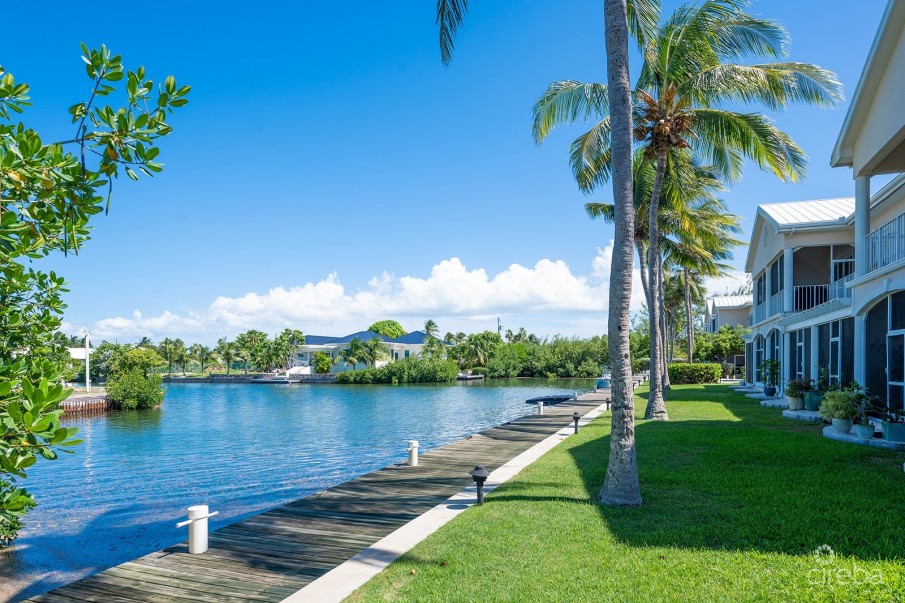 OLIVIA’S COVE #6 | GOVERNORS HARBOUR | CANAL FRONT CONDO - Image 20