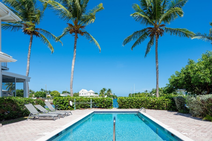 OLIVIA’S COVE #6 | GOVERNORS HARBOUR | CANAL FRONT CONDO - Image 25