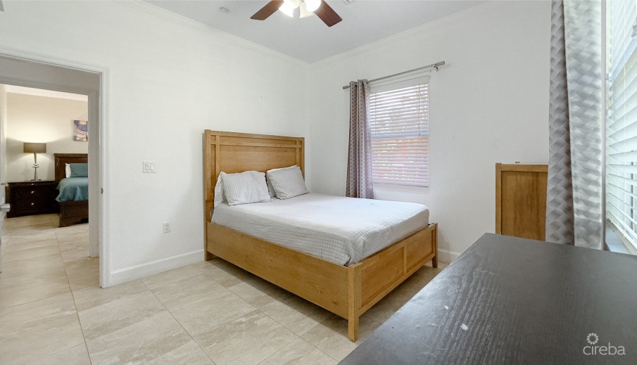 OMEGA DRIVE FAMILY HOME - Image 13