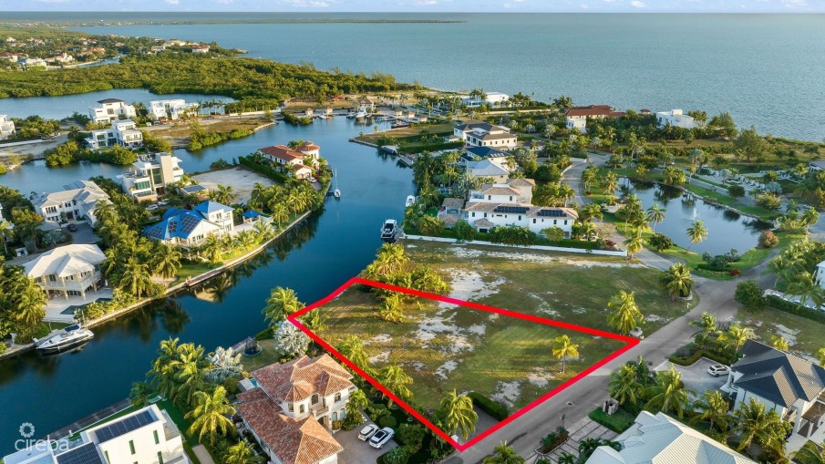 GREAT LALIQUE QUAY LAND - 0.62 ACRES - Image 6