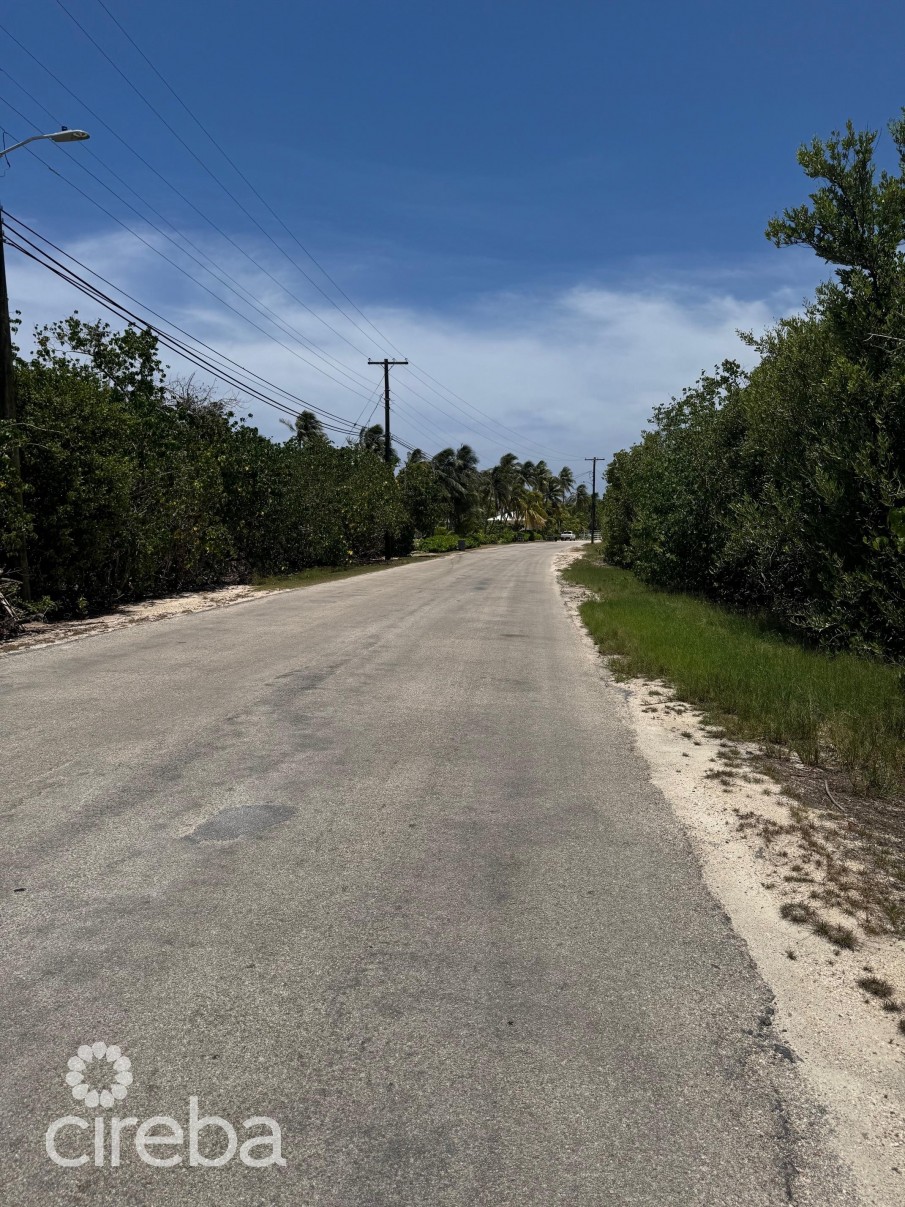 OWEN ISLAND VIEW - Image 5
