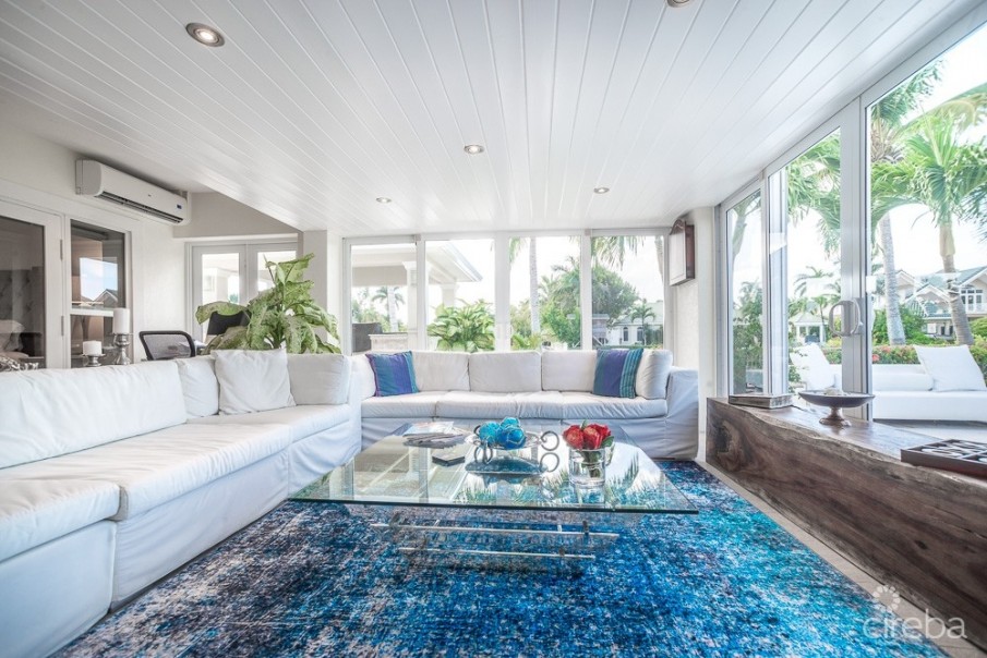 PATRICKS ISLAND WATERFRONT HOME ON CORNER LOT - Image 16
