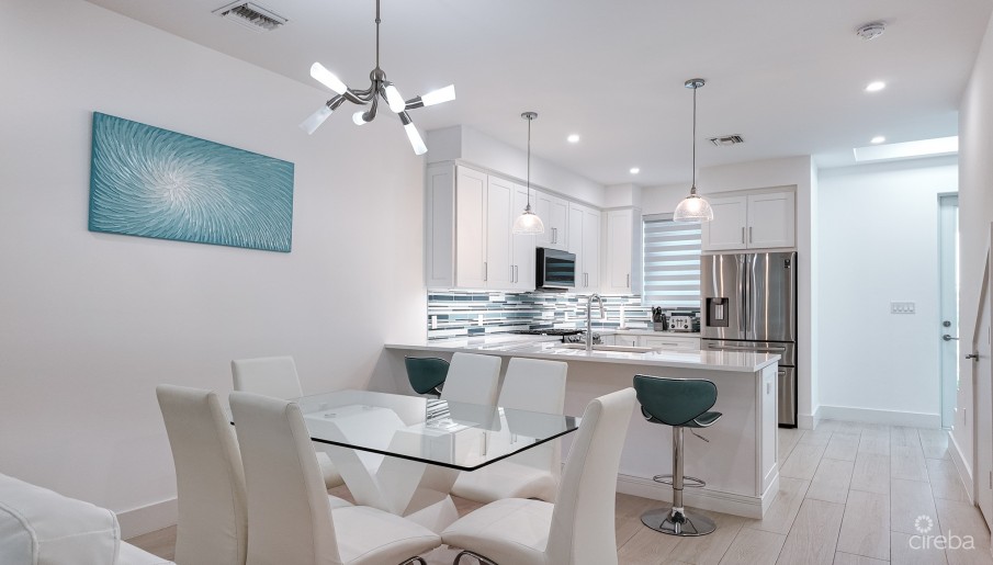 PERIWINKLE TOWNHOME GRAND HARBOUR - Image 3