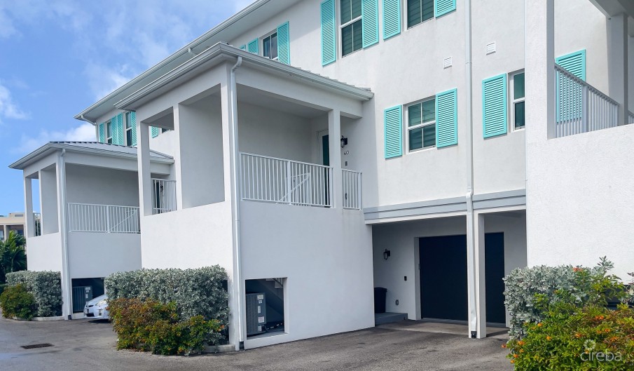 PERIWINKLE TOWNHOME GRAND HARBOUR - Image 21