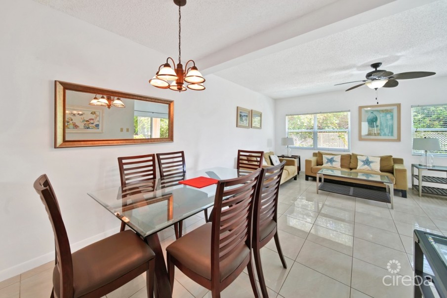 PLANTATION VILLAGE 3 BED PARTIAL SEA VIEWS - Image 9