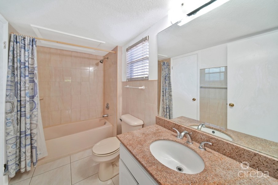PLANTATION VILLAGE 3 BED PARTIAL SEA VIEWS - Image 12