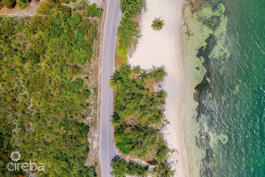 PRIME BEACHFRONT EAST END LAND 0.29 ACRE - Image 7