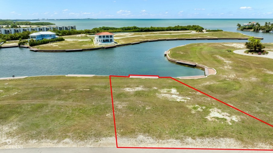 PRIME CANALFRONT LOT | HARBOUR REACH - Image 4