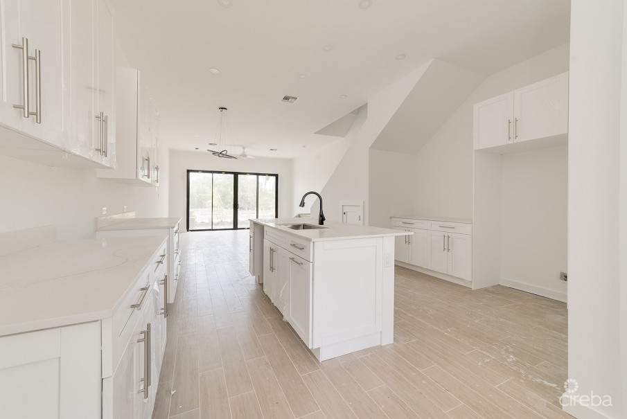 PRIVE PHASE 1 2 BED 2.5BATH, POOL VIEW - Image 20