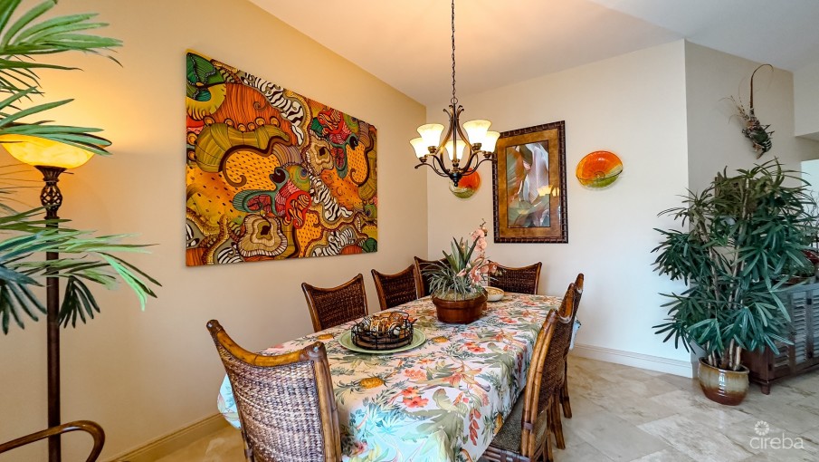 RALEIGH HARBOUR  PENTHOUSE WITH  DOCK - Image 3