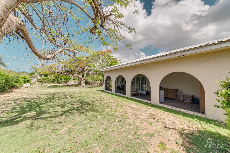 RE-DEVELOPMENT OPPORTUNITY - FIXER UPPER ON .70 ACRES - Image 4