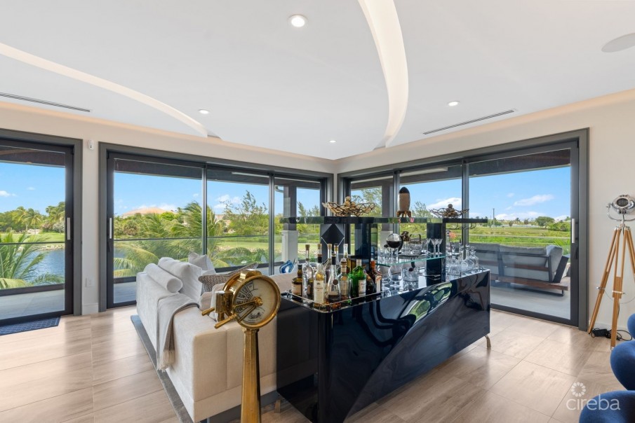 RITZ-CARLTON DECKHOUSE 9 - Image 11