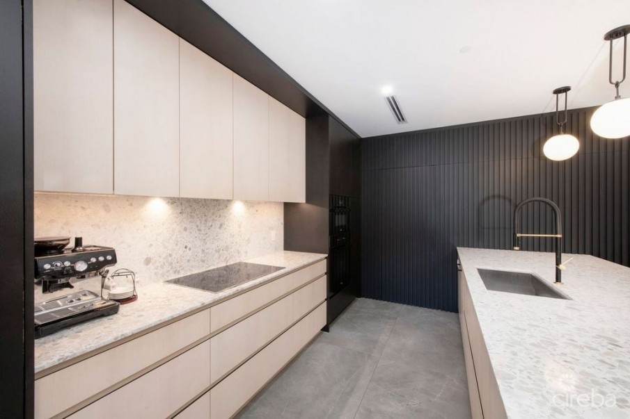 RITZ-CARLTON RESIDENCES #509 - Image 7