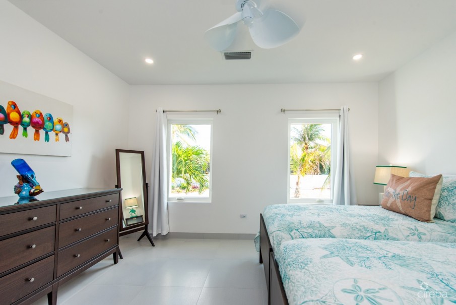 RUM POINT BEACHFRONT HOME - Image 17