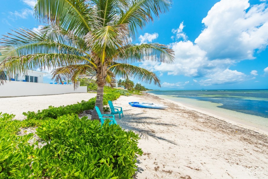 RUM POINT BEACHFRONT HOME - Image 3