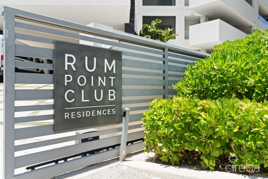 RUM POINT CLUB 305 - Image 17