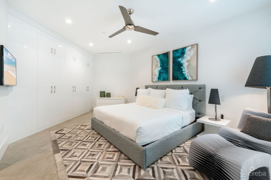 RUM POINT RESORT - PENTHOUSE #501 - Image 14