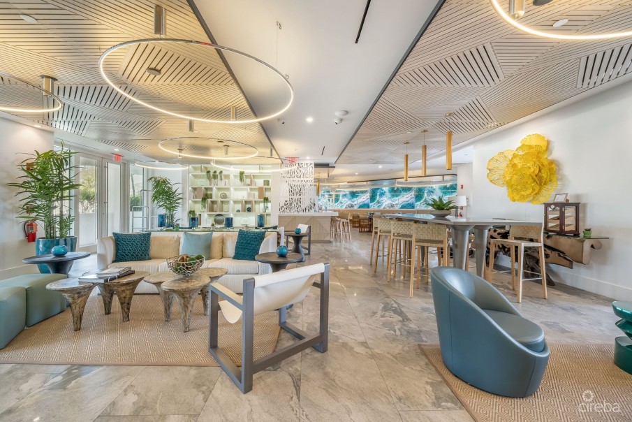 RUM POINT RESORT - PENTHOUSE #501 - Image 18