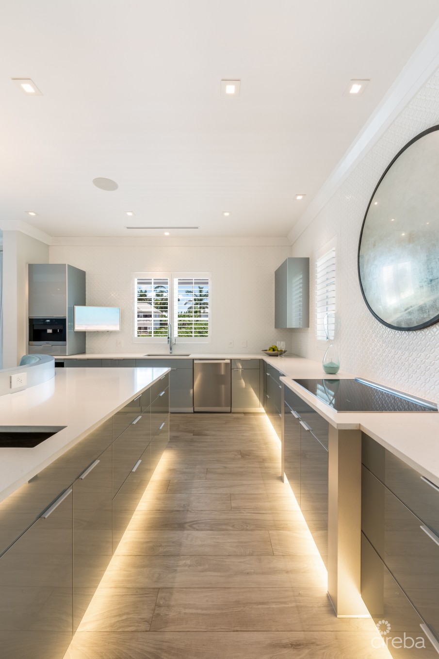 SALT CREEK EXECUTIVE RESIDENCE - Image 9