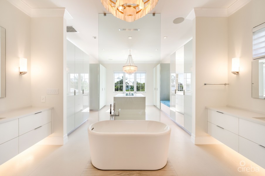 SALT CREEK EXECUTIVE RESIDENCE - Image 14