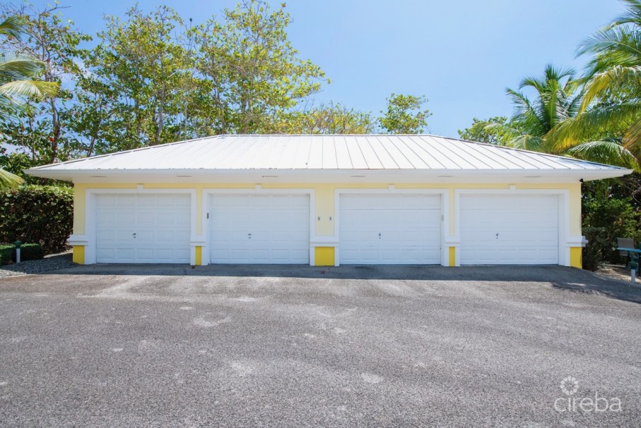 SAVANNAH BLUFF OCEANFRONT HOME - Image 36