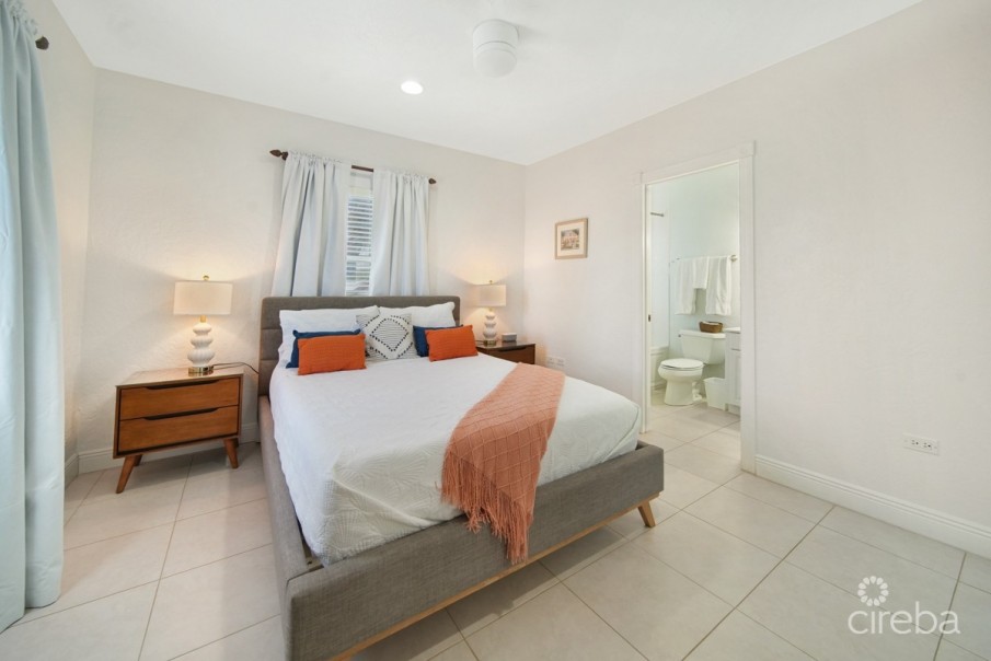 SEA CHARM - Image 12
