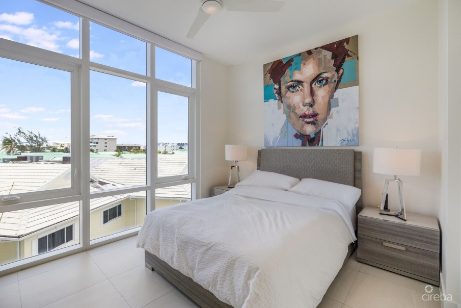 SEACREST UNIT 8 - Image 9