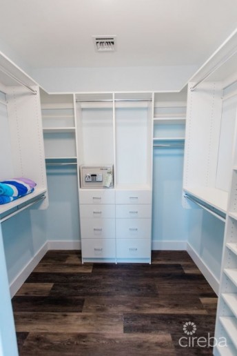 SEAHAVEN ORCHID VILLA - Image 11