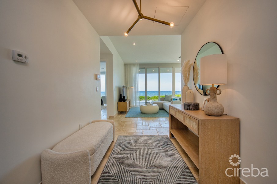 SEASIDE HIDEAWAY - FULLY RENOVATED BEACHFRONT GEM - Image 1