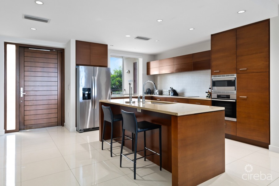 SEAVIEW 204 - Image 2
