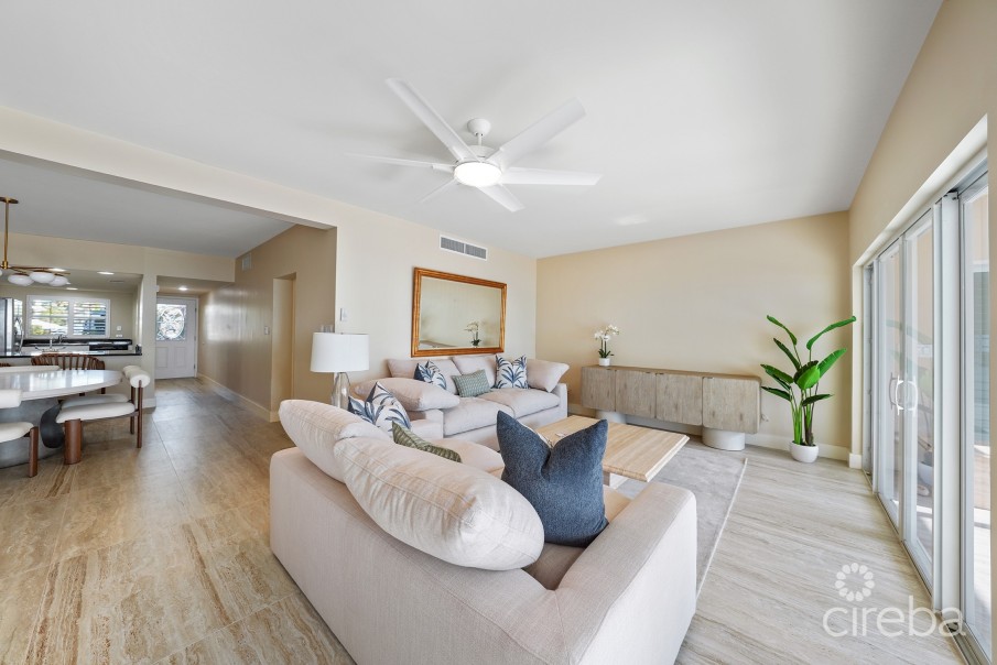 SEVEN MILE BEACHFRONT  CONDO, CAYMAN CLUB - Image 16