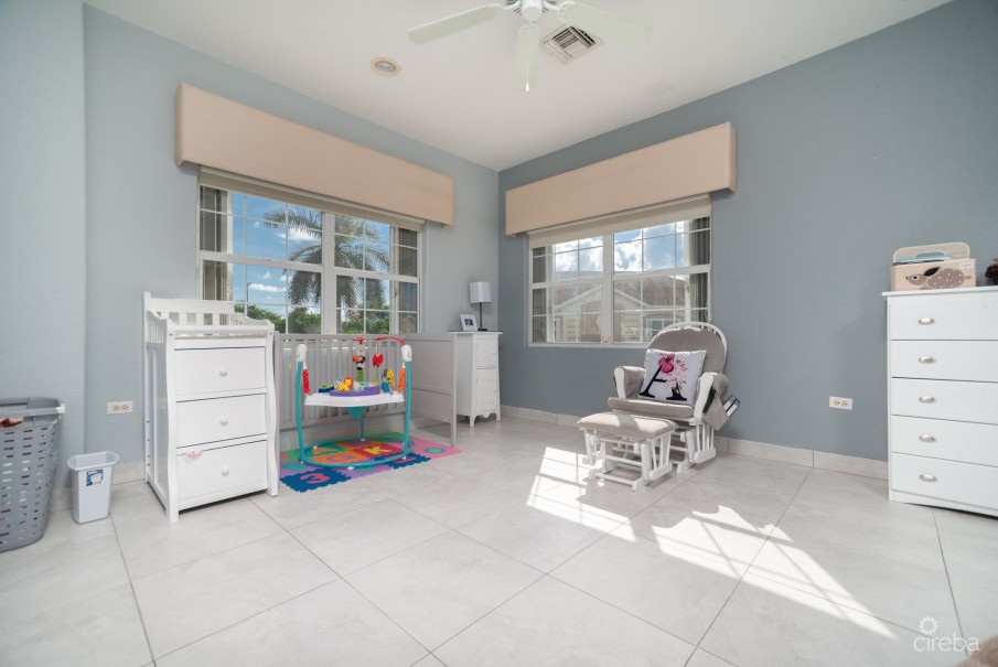 SHERIEFES GARDEN TOWNHOUSE - Image 5