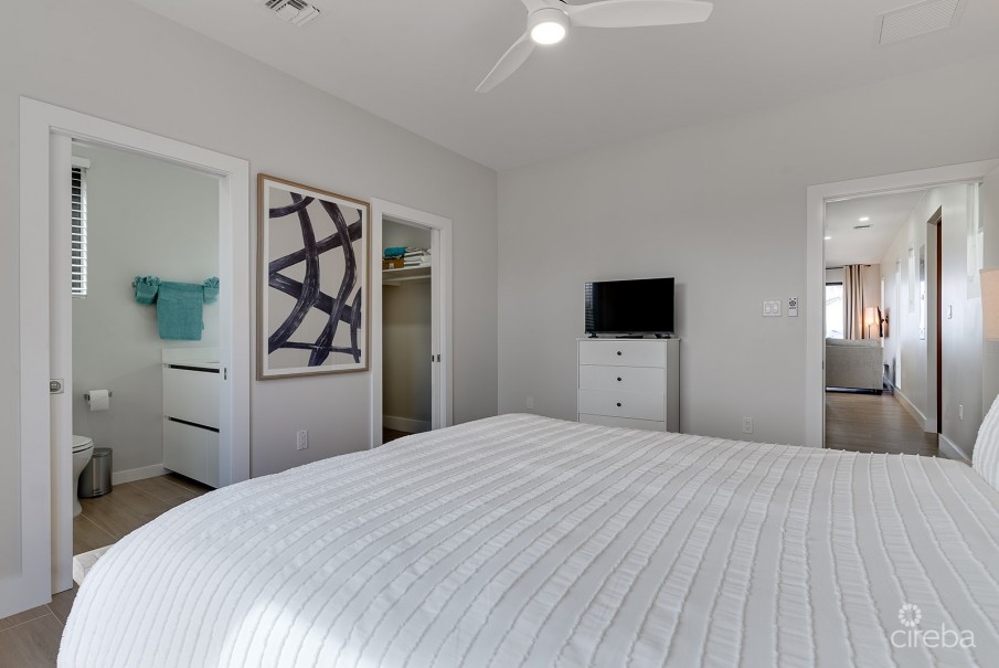 SILVER REEF RESIDENCES UNIT 1 - Image 14